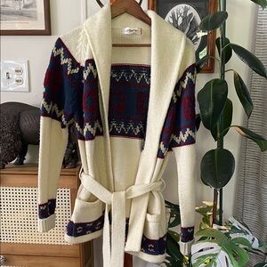 Vintage Cream Knit Sweater